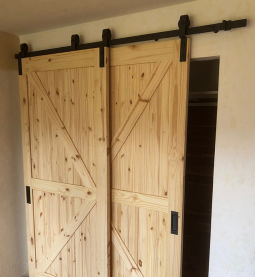 Single Track Bypass Barn Door Hardware